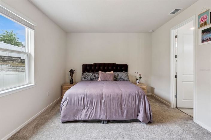 Image No.19-3 Bed Property for sale