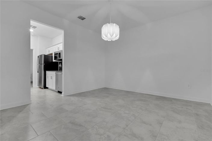 Image No.27-4 Bed Property for sale