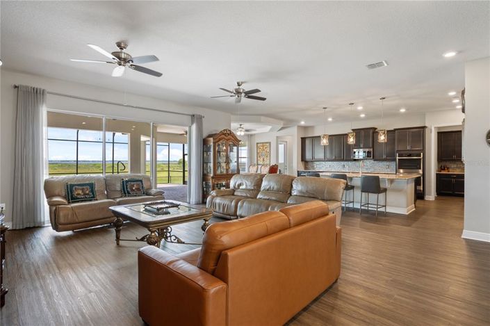 Image No.16-Propriété de 5 chambres à vendre à Kissimmee