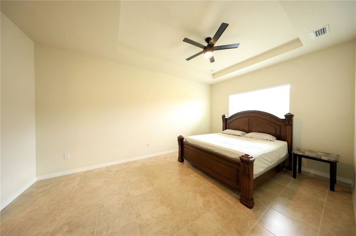 Image No.14-4 Bed Property for sale