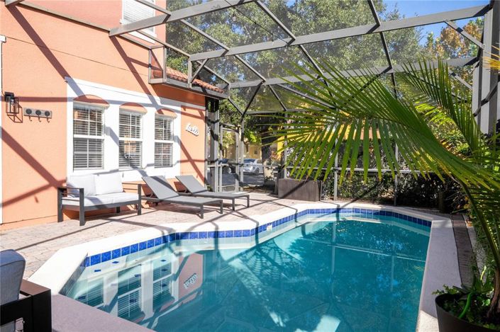 Image No.46-4 Bed Townhouse for sale