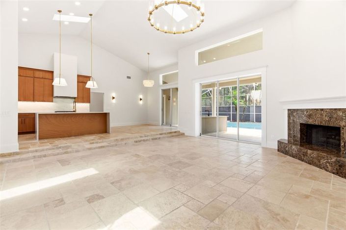 Image No.20-4 Bed Property for sale