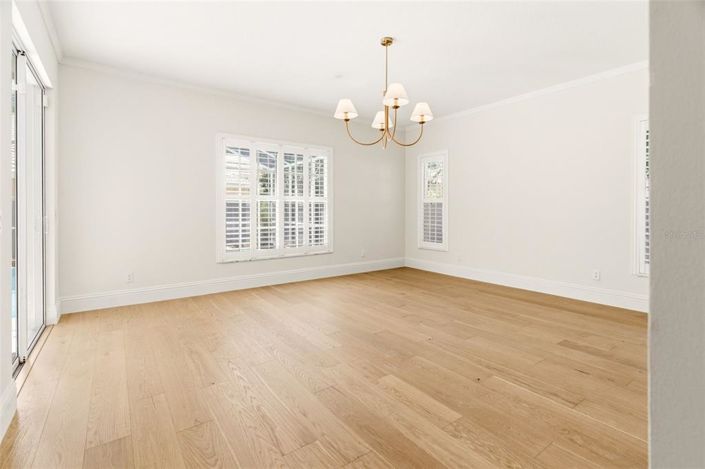 Image No.40-4 Bed Property for sale