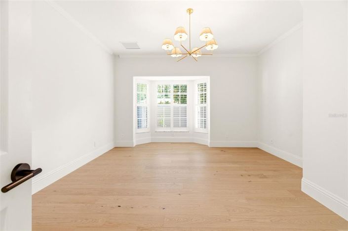 Image No.47-4 Bed Property for sale