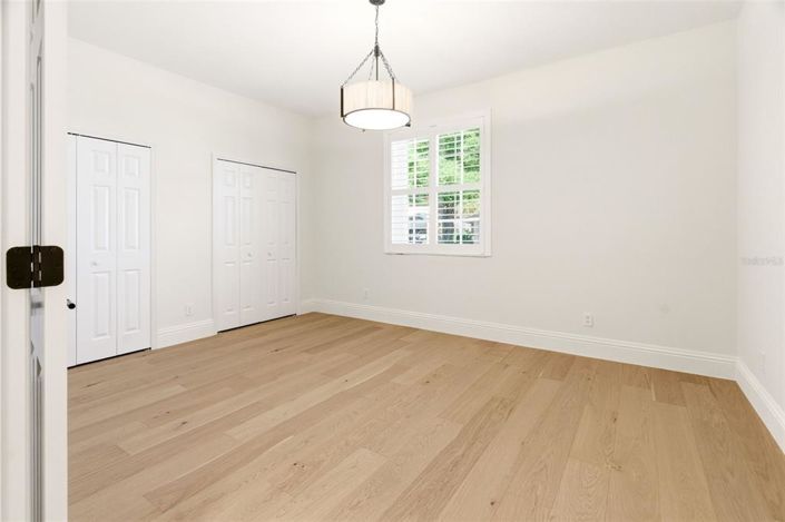 Image No.53-4 Bed Property for sale
