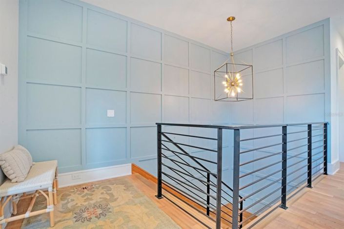 Image No.35-6 Bed Property for sale