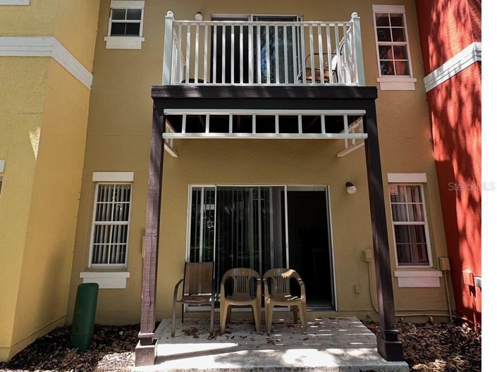 Image No.20-3 Bed Townhouse for sale