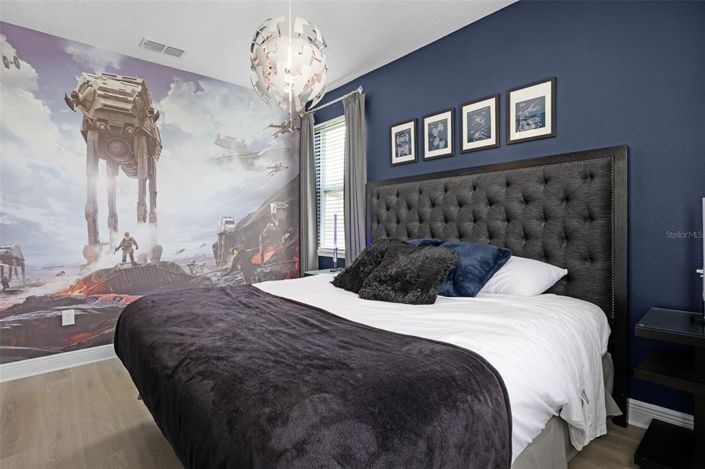 Image No.31-9 Bed Property for sale