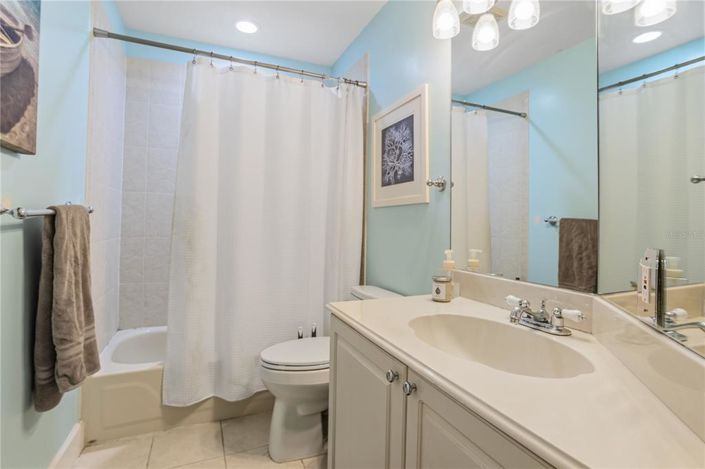 Image No.45-5 Bed Property for sale
