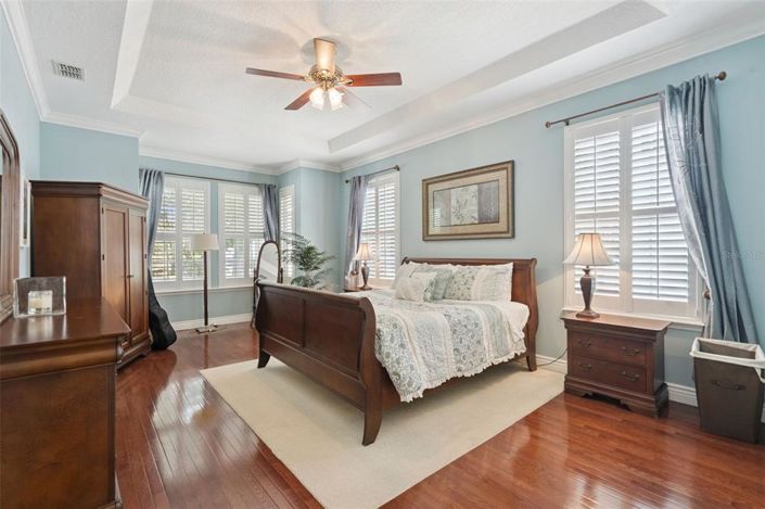 Image No.21-5 Bed Property for sale
