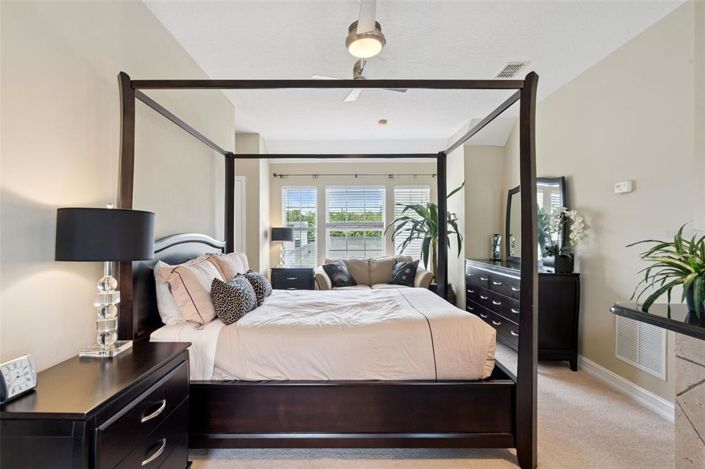 Image No.39-5 Bed Property for sale