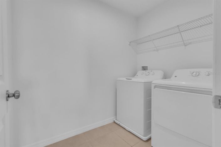 Image No.37-5 Bed Property for sale