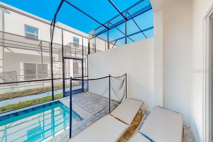 Image No.29-4 Bed Townhouse for sale