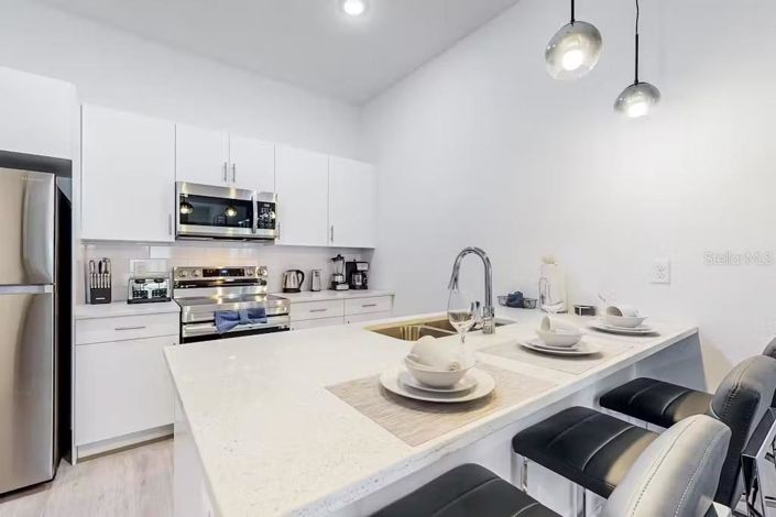 Image No.5-4 Bed Townhouse for sale