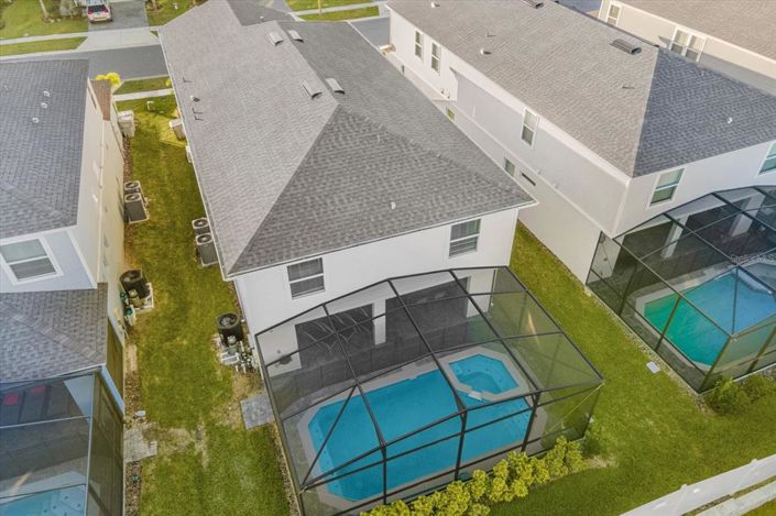 Image No.55-6 Bed Property for sale