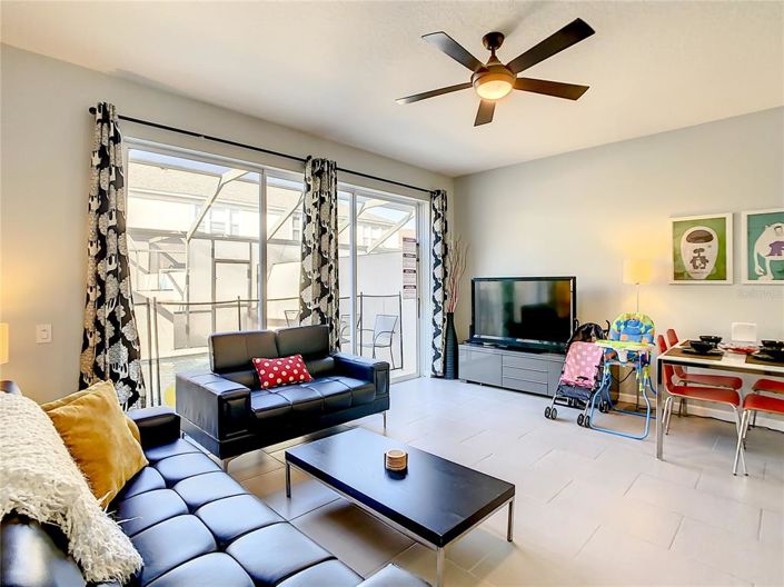 Image No.18-3 Bed Townhouse for sale