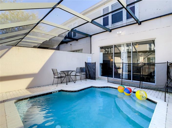 Image No.52-3 Bed Townhouse for sale