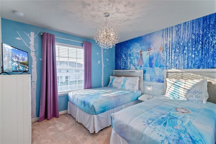 Image No.20-5 Bed Townhouse for sale