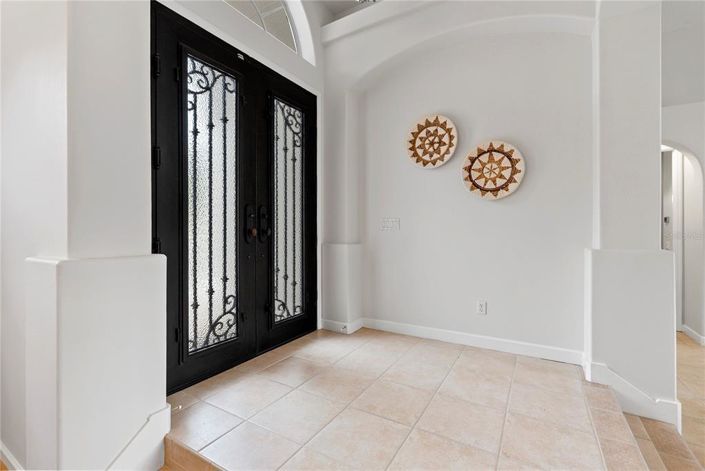 Image No.3-4 Bed Property for sale