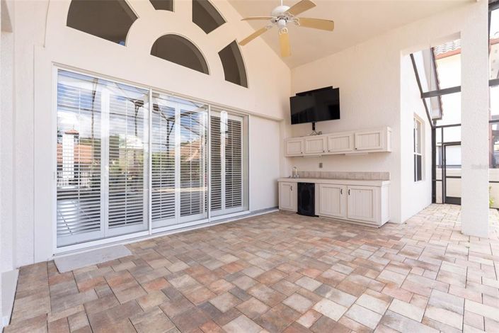 Image No.35-4 Bed Property for sale