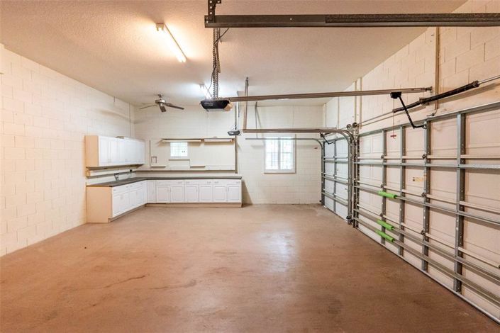 Image No.41-4 Bed Property for sale