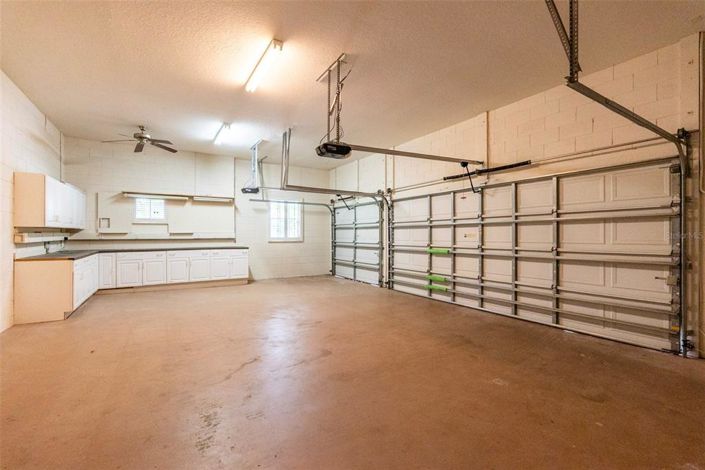 Image No.42-4 Bed Property for sale