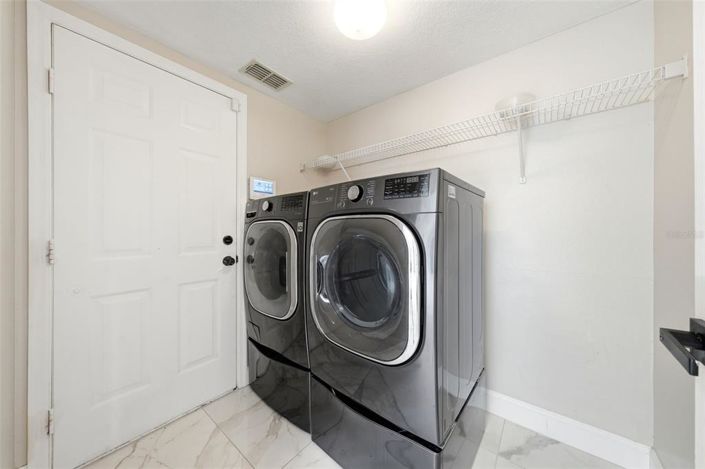Image No.46-5 Bed Property for sale