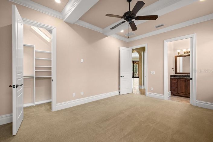 Image No.33-4 Bed Property for sale
