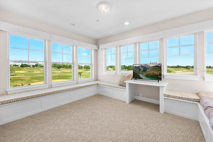 Image No.24-6 Bed Property for sale