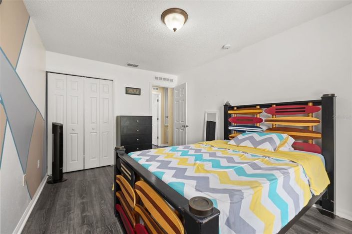 Image No.40-4 Bed Property for sale