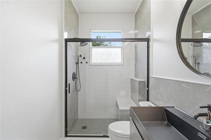 Image No.46-4 Bed Property for sale
