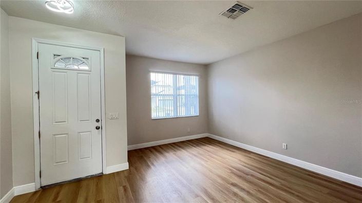 Image No.5-4 Bed Property for sale