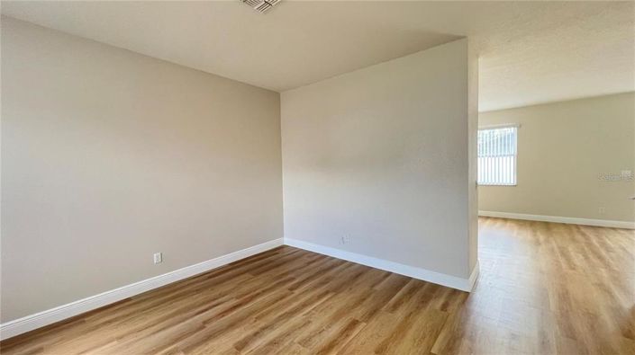 Image No.6-4 Bed Property for sale