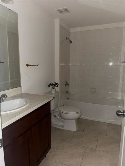 Image No.20-3 Bed Townhouse for sale