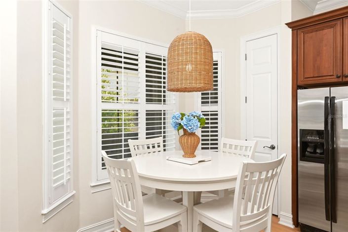 Image No.12-3 Bed Property for sale