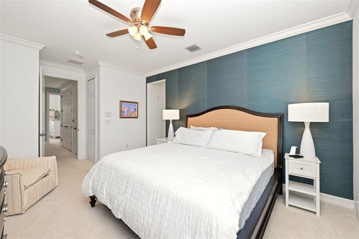Image No.24-3 Bed Property for sale