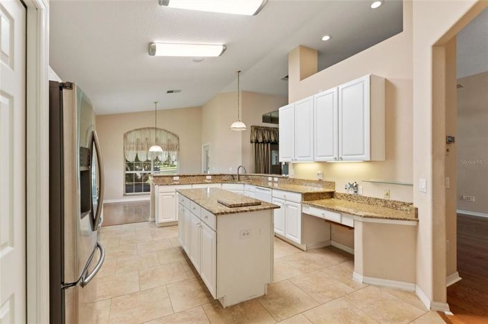 Image No.23-2 Bed Property for sale