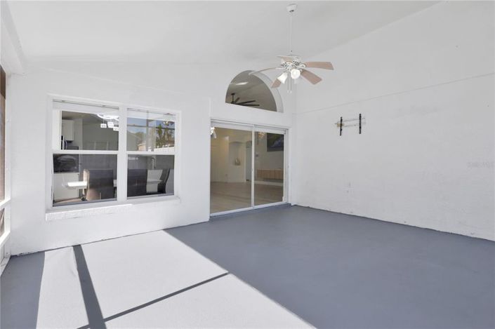Image No.21-3 Bed Property for sale