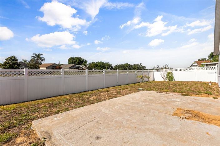 Image No.23-3 Bed Property for sale