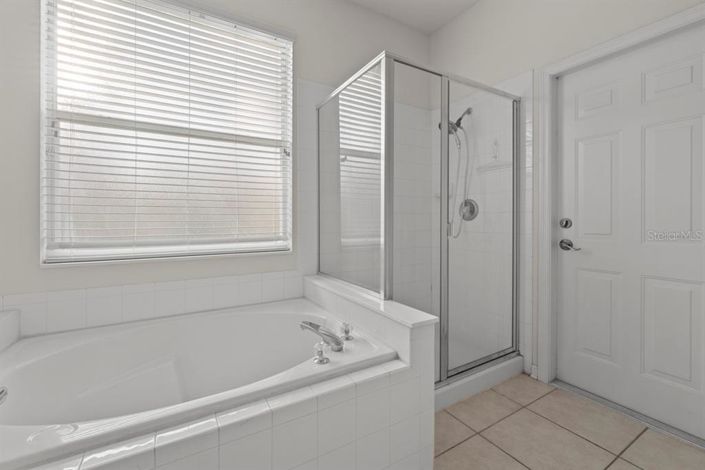 Image No.22-3 Bed Property for sale