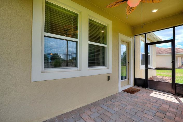 Image No.26-3 Bed Property for sale