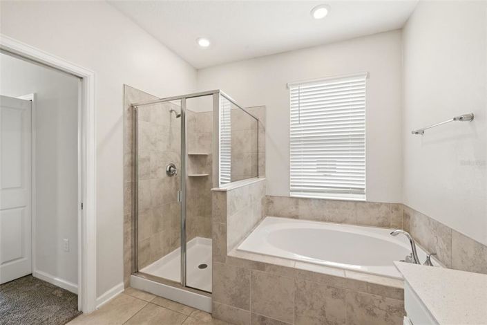 Image No.24-3 Bed Property for sale