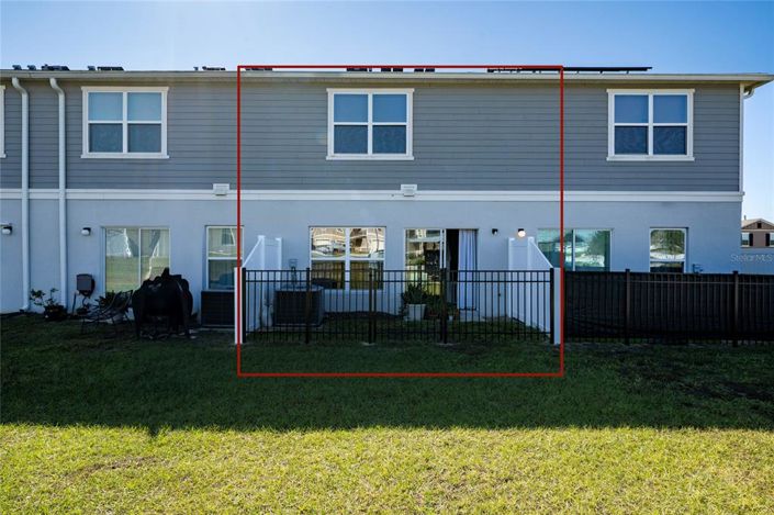Image No.20-3 Bed Townhouse for sale