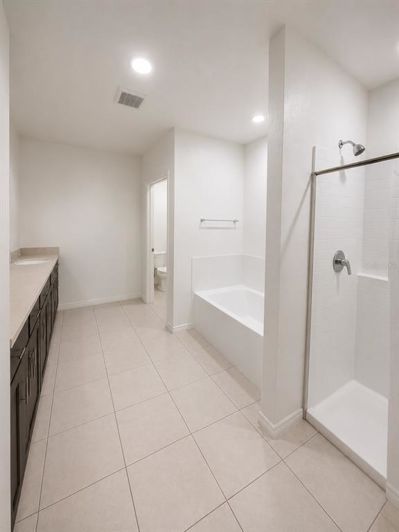 Image No.6-4 Bed Property for sale