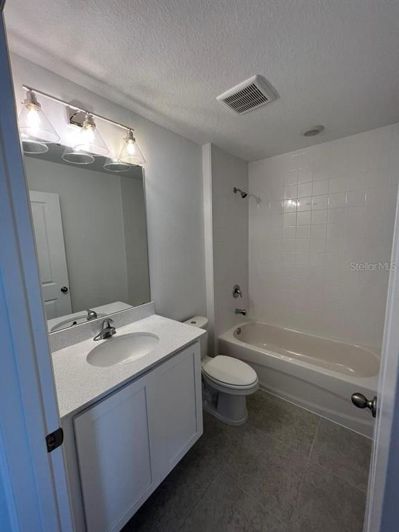 Image No.14-3 Bed Townhouse for sale