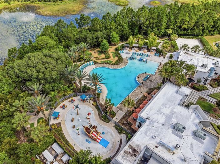 Image No.35-3 Bed Townhouse for sale