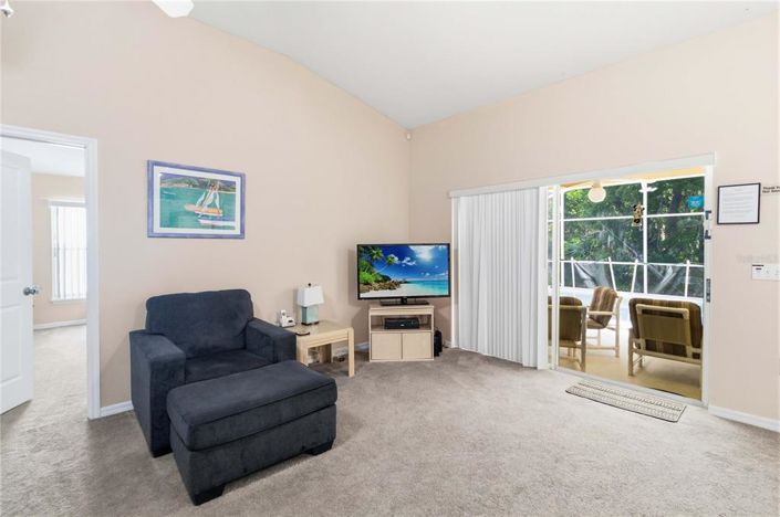 Image No.12-3 Bed Property for sale