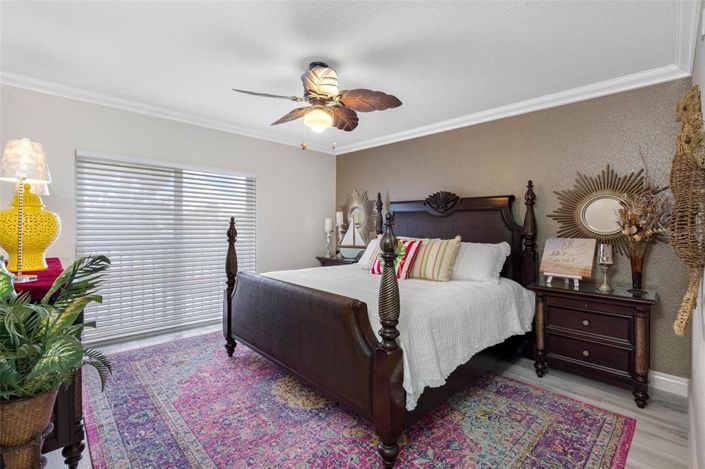 Image No.42-3 Bed Property for sale