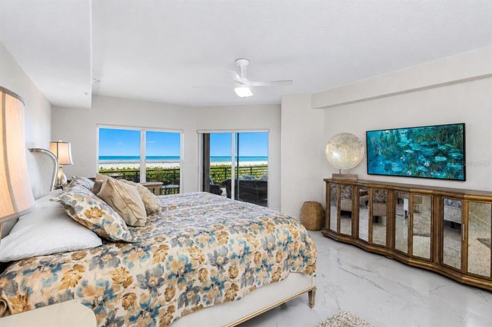 Image No.49-3 Bed Property for sale