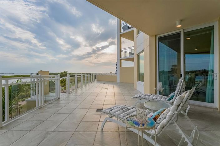 Image No.42-3 Bed Property for sale